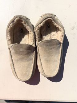 Ugg slippers