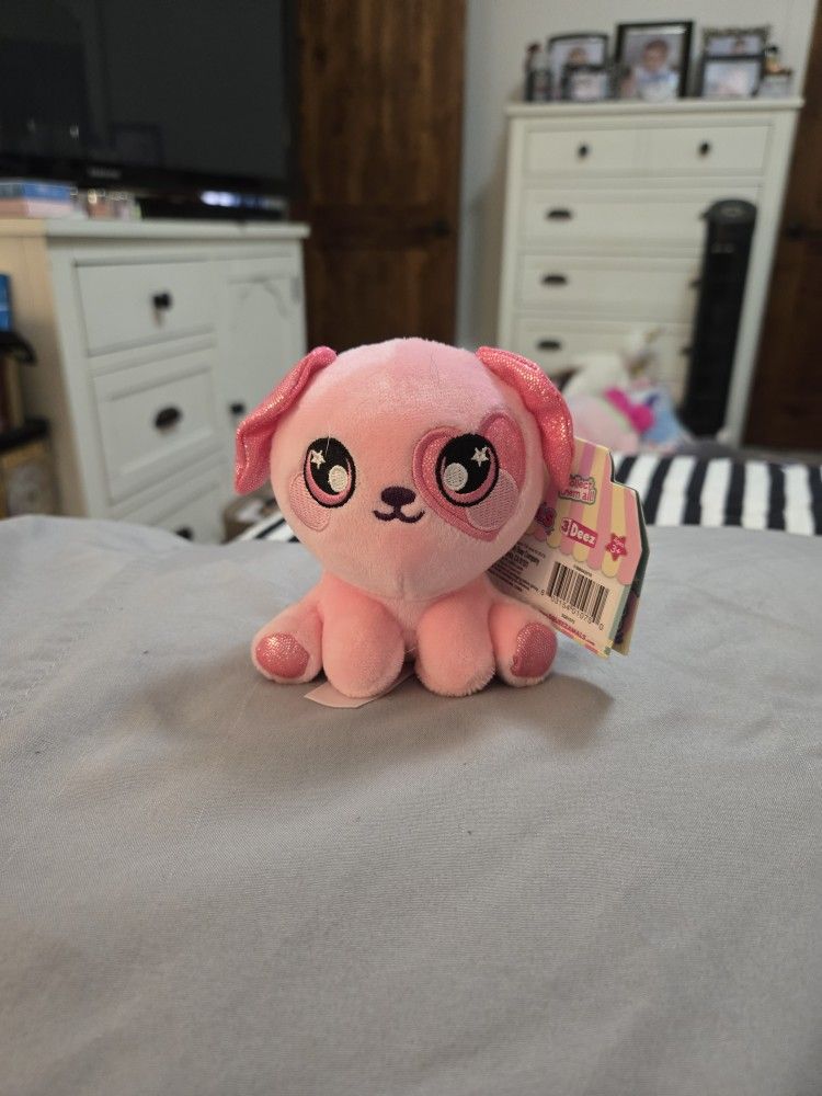 New. Squeezamals. Candy Dog (Pink Dog).