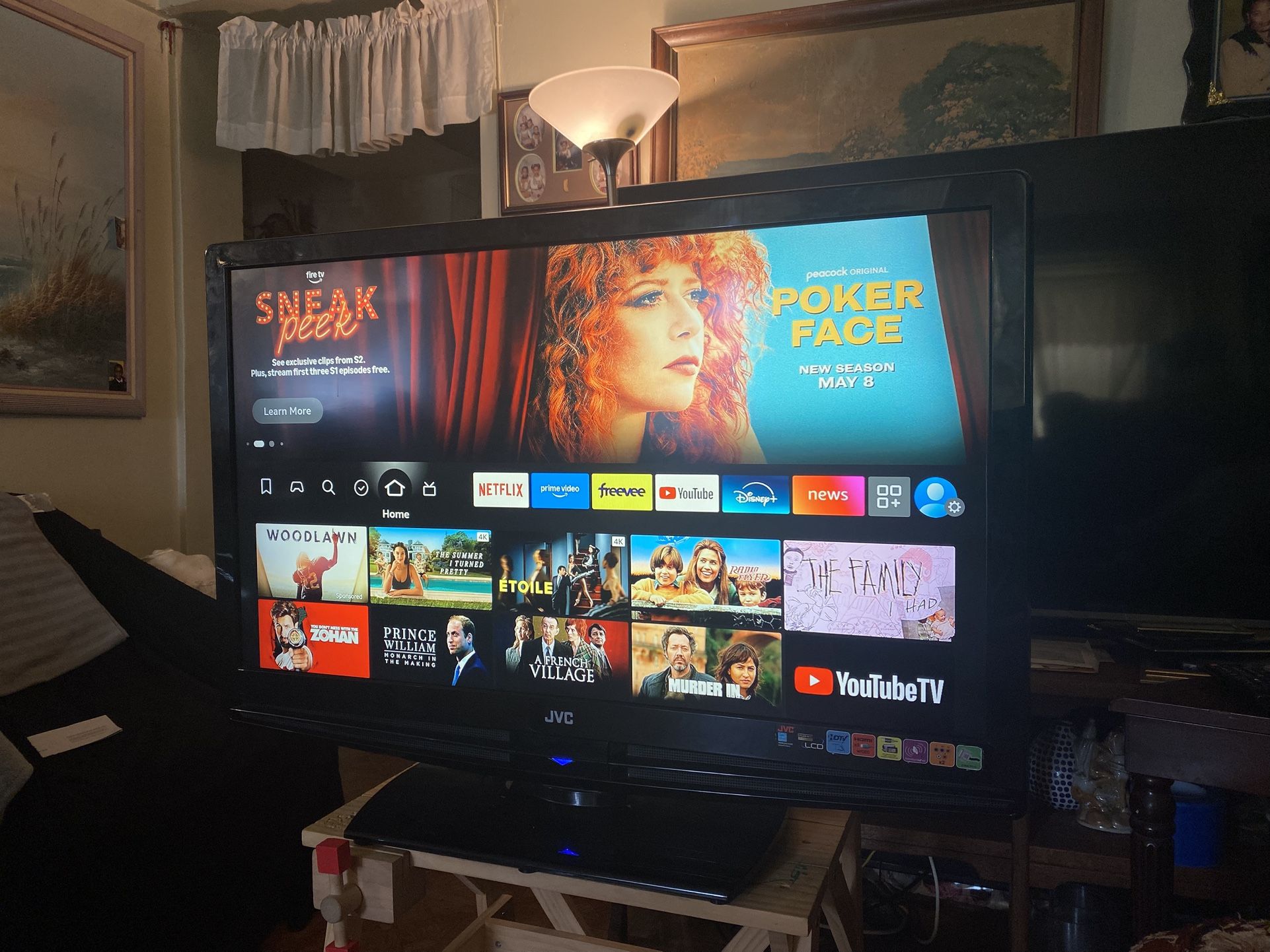 JVC Flatscreen 42” (2009)