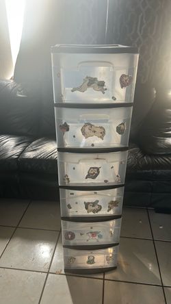 Plastic drawer