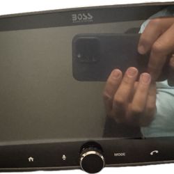 BOSS Audio Systems BCPA8 – 8” Touchscreen Car Stereo (Used – Great Condition)