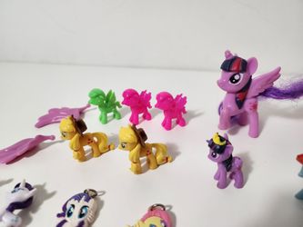 36pcs My Little Pony Figures, Chain Necklace, Wings, Cupcake Rings