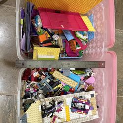 Huge Lot Of Pony Farm Etc Legos 