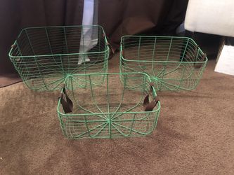 Brand new basket set