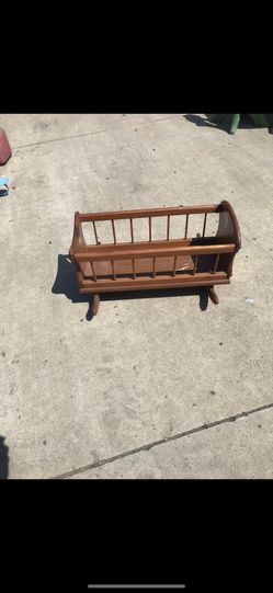 Vintage Doll Crib