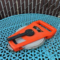 Plumb USA 100ft Open Reel Tape Measure – Great Condition