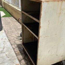 Metal Cabinet 