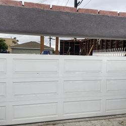 standard garage door