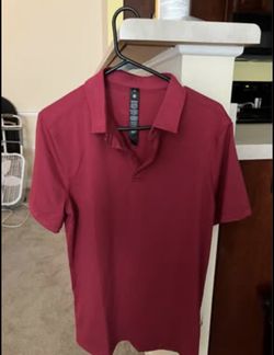 Lululemon Evolution Short-Sleeve Polo Red Medium 