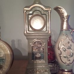 Vintage Decanter Clock 