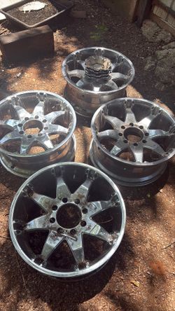 Rims for 2012 ram 2500 8 lugs 20”