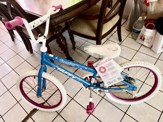 Huffy 20’’ Seastar Bike Blue /pink. Kids ….. Perfect For A Gift 🎁