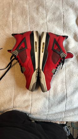 Jordan 4 Toro Bravo 11.5