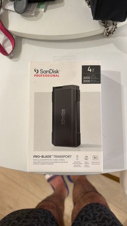 SanDisk Professional PRO-BLADE TRANSPORT 4TB Portable NVMe SSD