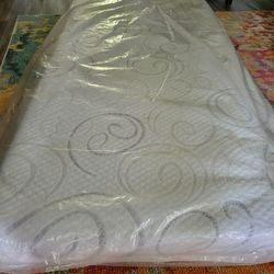 Sleeper twin matress from rooms to go