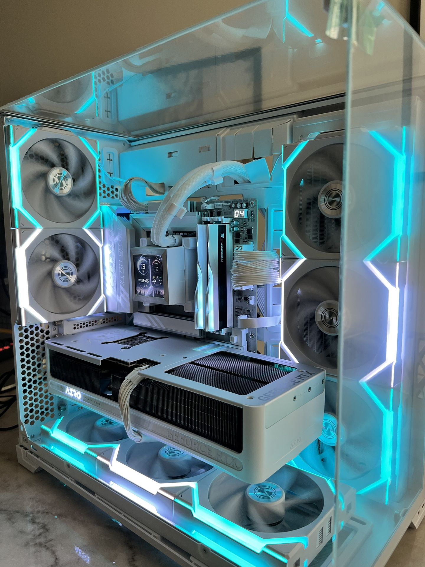 Brand New Custom High-End Gaming PC - All White Build