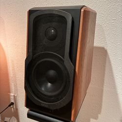 Edifier S1000DB Hi-fi Active Bookshelf Speakers