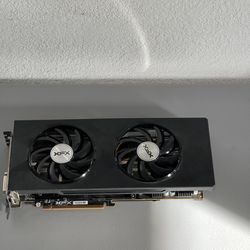 XFX Radeon R9 390 8GB GDDR5 PCI Express 3.0 CrossFireX Support Double Dissipation XXX OC Video Card R9-390P-8256