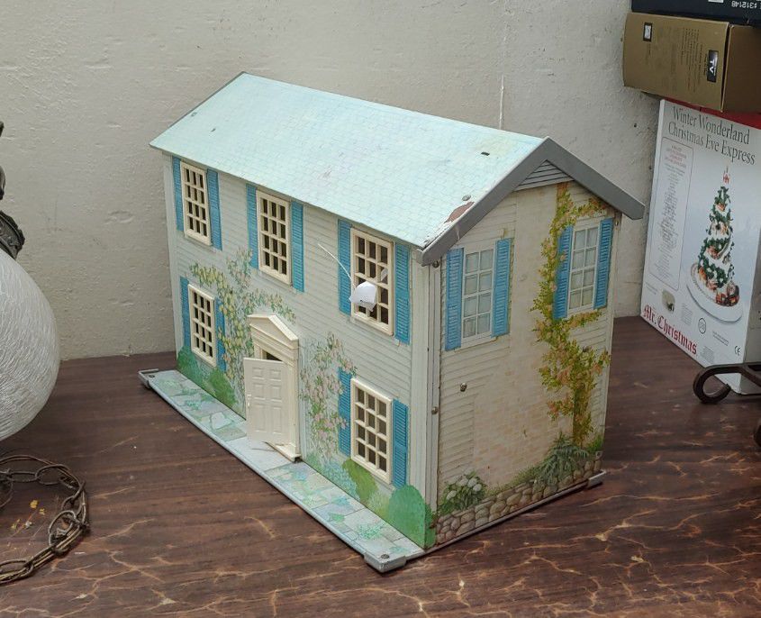 Vintage dollhouse metal tin with litho print made in the USA
