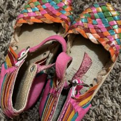 Girls Size. 10 Mexican Guaraches