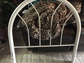 Twin headboard Metal frame