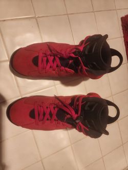Jordan 6s Toro bravos