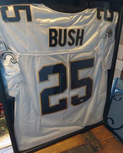 Reggie Bush Saints Signed With Frame Jersey. 