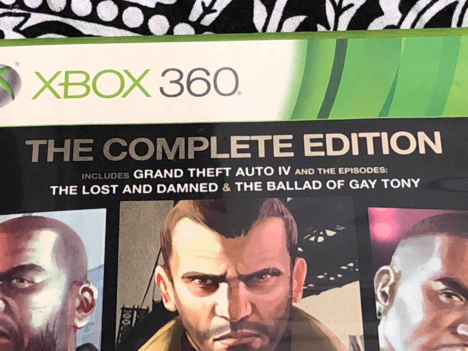 Grand Theft Auto IV Complete - Xbox 360, Xbox 360