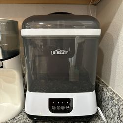 Dr. Browns Sterilizer And dryer 