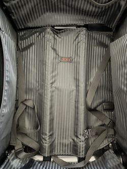TUMI extra Large Suitcase