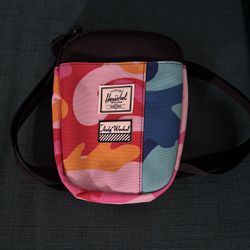 Herschel Cross Body Bag
