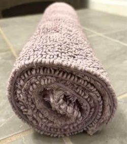 Purple Double-Sided Boucle Bath Mat, Like New