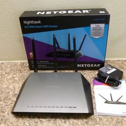 NETGEAR - Nighthawk AC1900 WiFi Router, 1.9Gbps (R7000)