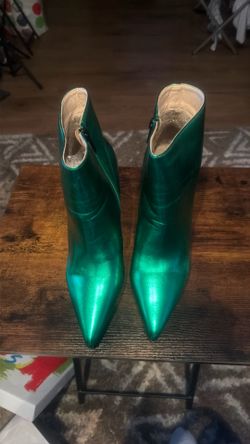 Ankle boots