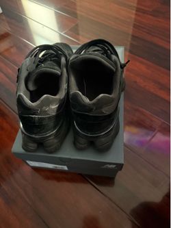 New balance black 9060 (size 11) price negotiable