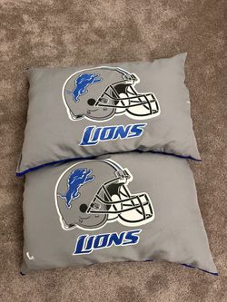2 Detroit Lions pillows