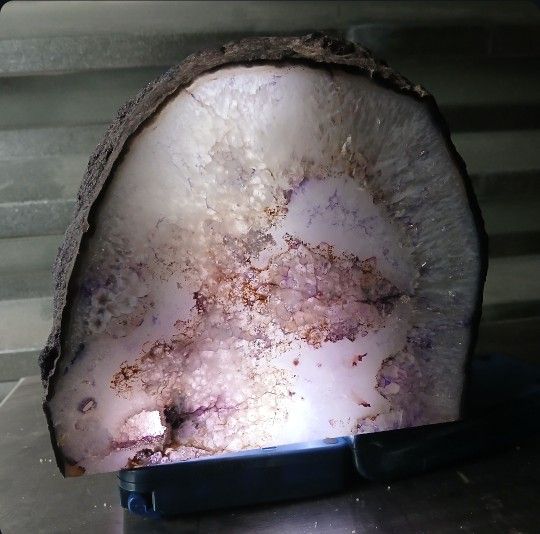 Agate Geode Crystal Lamp