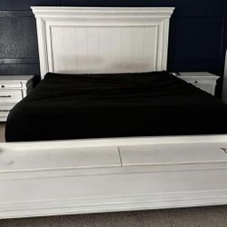 Kind Bed frame And Dresser 