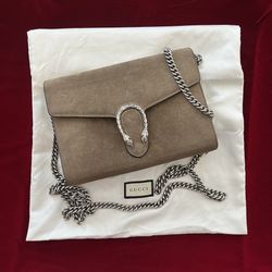 Brand New Gucci Dionysus Natural/Gray Suede Chain Wallet. AUTHENTIC 