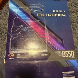 ASRock B550 EXTREME4 Supports 3rd Gen AMD AM4 Ryzen