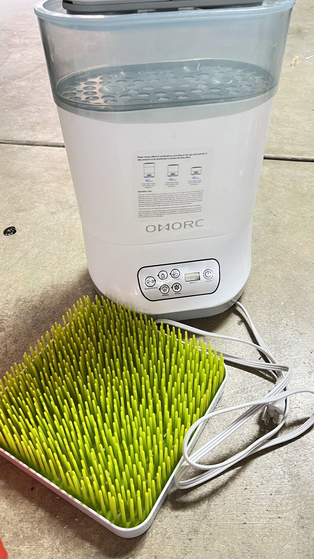 baby bottle sterilizer and rack