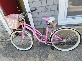 SCHWINN 26 INCH BEACH BIKE.