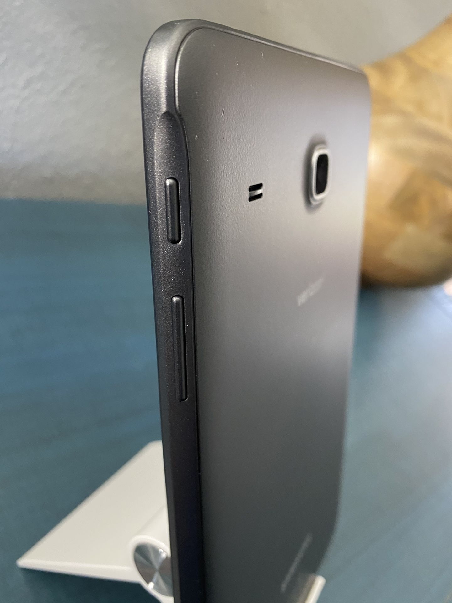 Samsung Galaxy Tab e 32gb 8.0 Verizon Unlocked for Sale in Friendswood, TX OfferUp