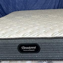 Queen Size Mattress (Colchón Queen Size)