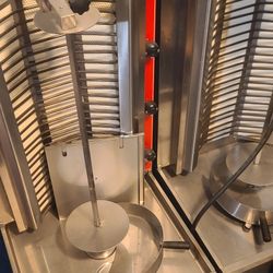 6 kW Vertical Broiler, Electric Gyro Machine