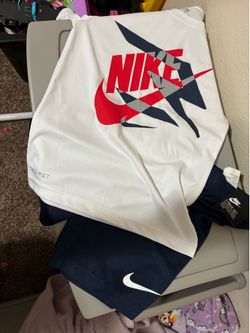 Nike 2 piece boys outfit