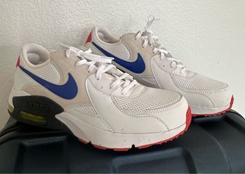 Men Nikes Air Max Excee sneakers