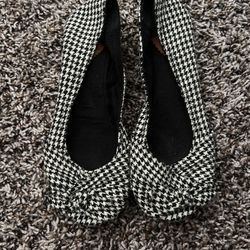 Women’s rocket dog houndstooth flats. Size 7.5