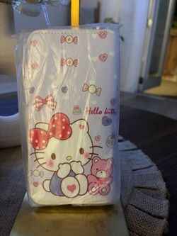 Hello Kitty Flip Wallet