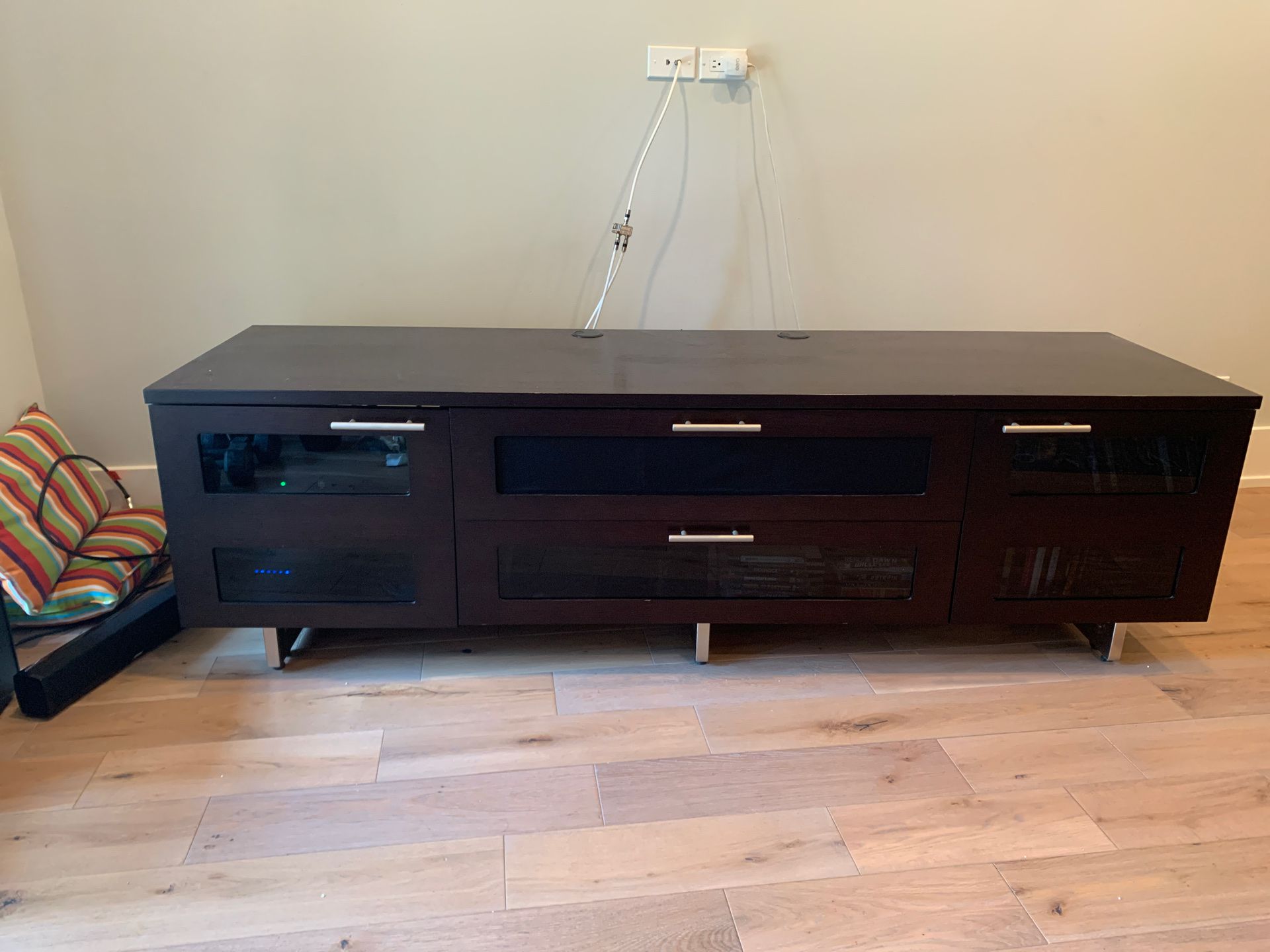 Large Size TV console and media stand